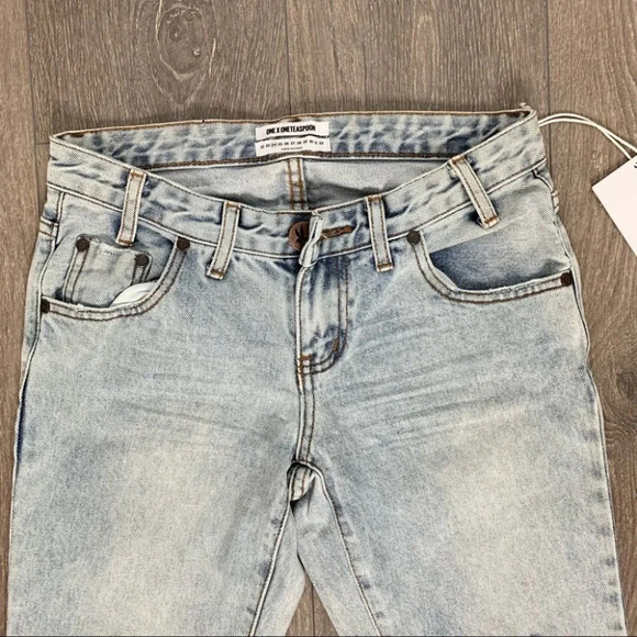 One Teaspoon Freebirds Skinny Jeans Straight Leg low  rise distressed light wash - Picture 6 of 16